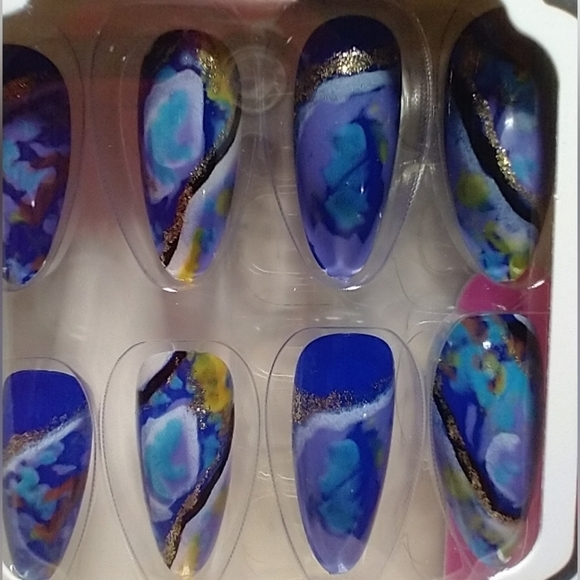 Press on nails blue gold glitter marble nail set - Picture 3 of 3